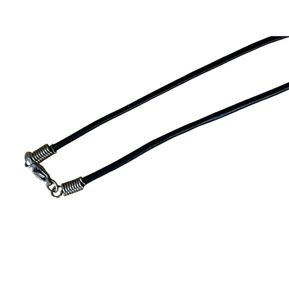 90s Paua Shell Dolphin Pendant Necklace - Picture 4 of 6